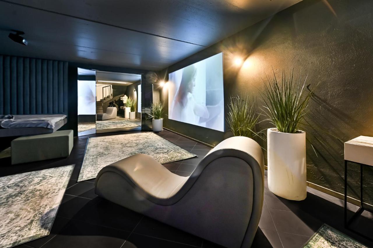 Apartamento Jacuzzi Cinema Loft Kaunas Exterior foto