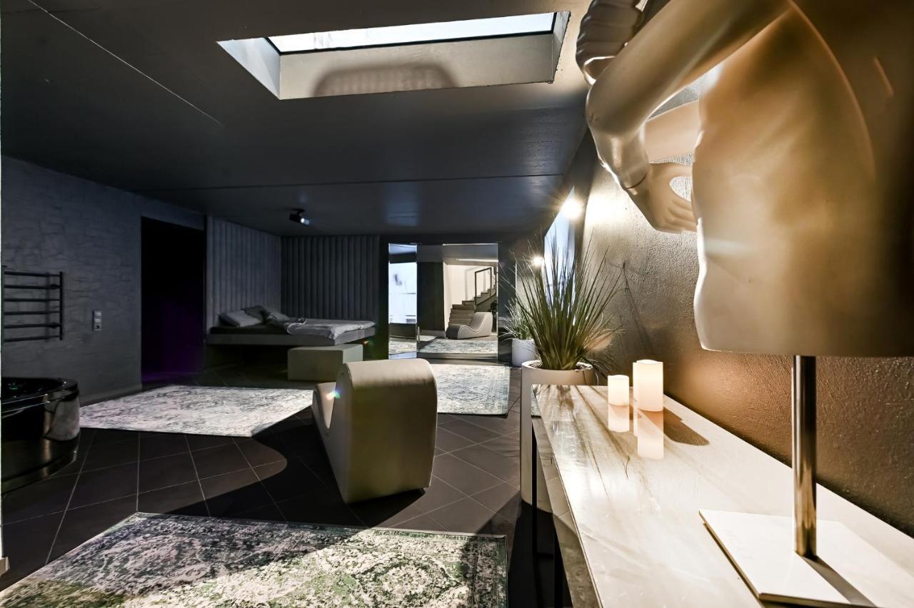 Apartamento Jacuzzi Cinema Loft Kaunas Exterior foto